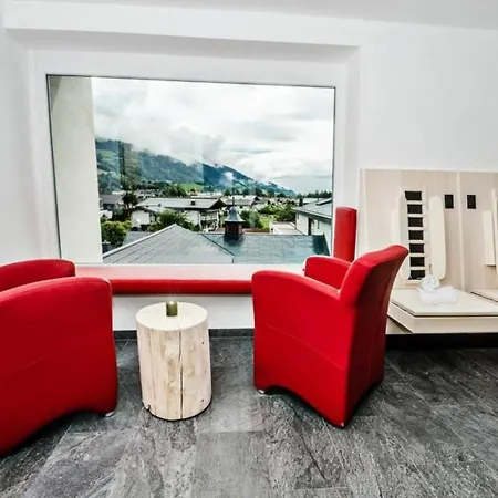 Haus Schnoell Top 10 *
