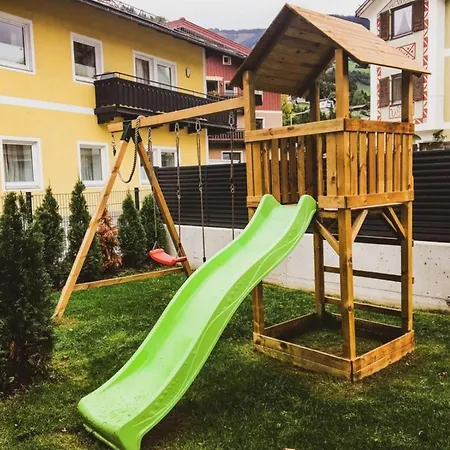 Holiday home Haus Schnoell Top 10 *